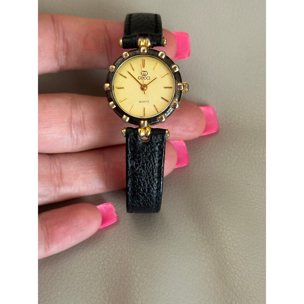 Vintage Gucci Watch Quartz with Genuine Leather Black Band